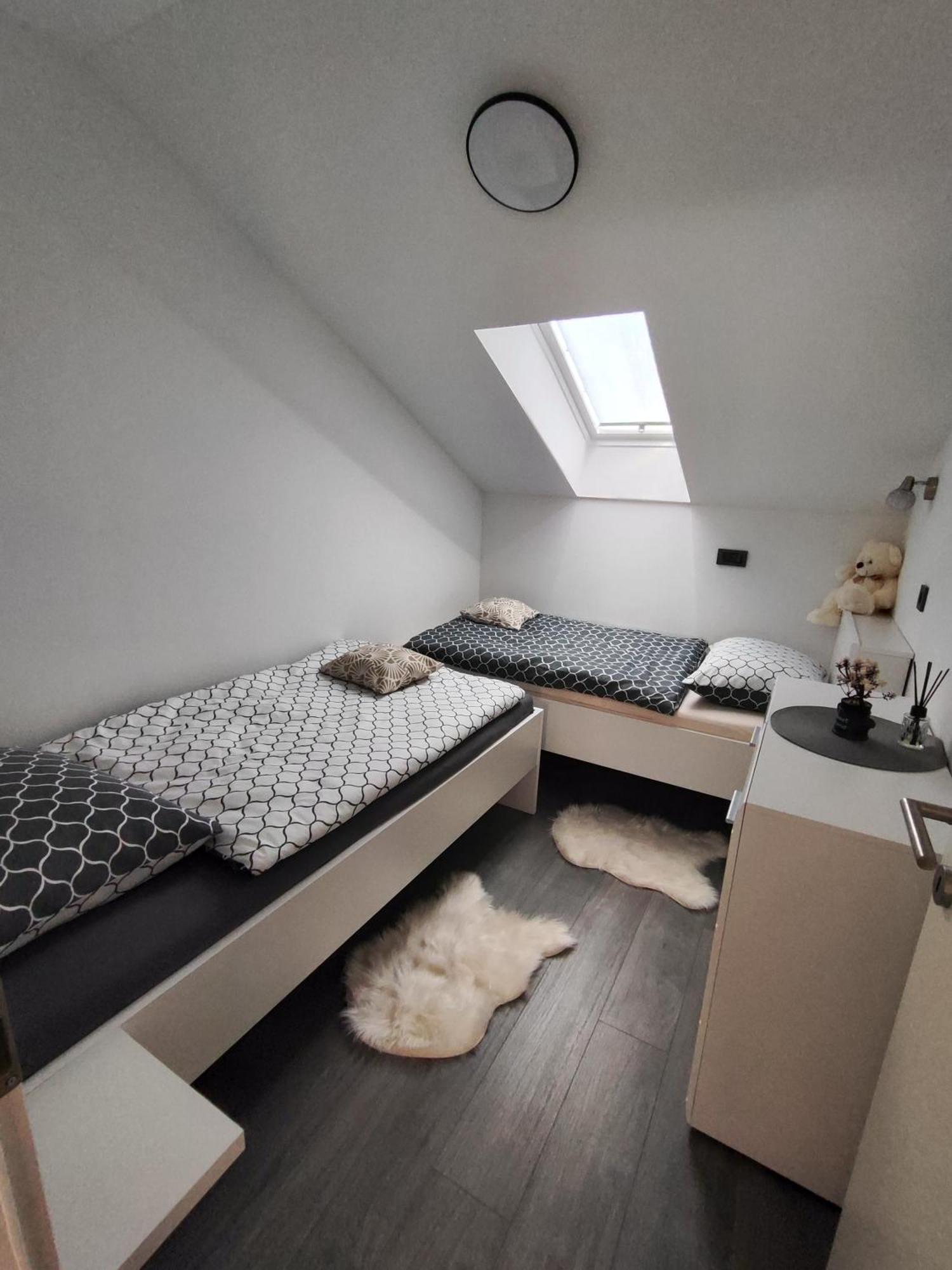 Happy Moments 1 Apartment Gornje Jesenje Exterior foto